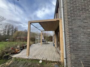 terrasse couverte bois et verre
